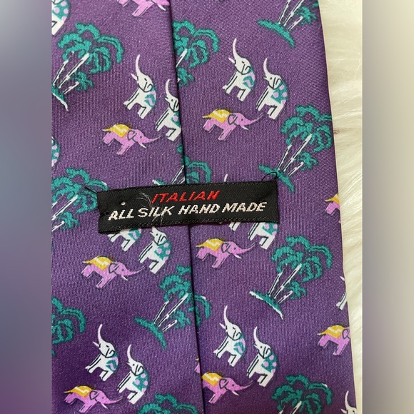 Elephants & Palm Trees Silk Tie Purple - Picture 3 of 4